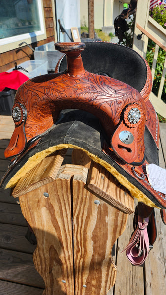 15" Circle J Treeless Barrel Saddle