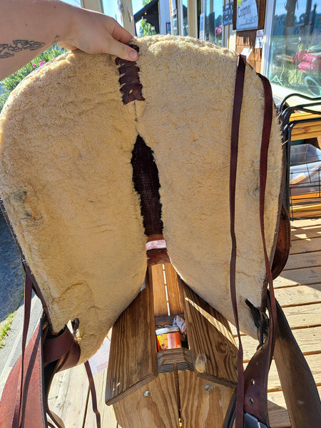 16" Simco Ranch / Trail Saddle