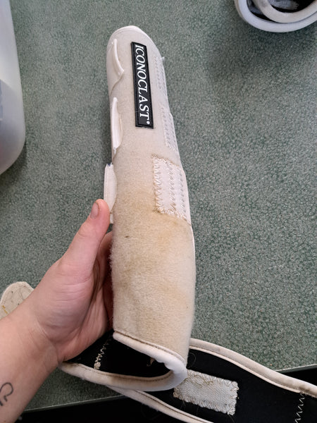 Large Full Set Iconoclast Sport Boots