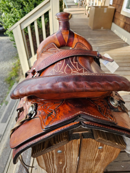 16" Simco Roping Saddle