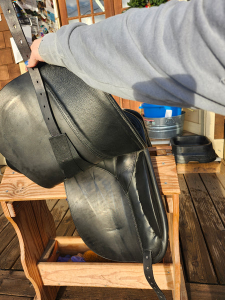 17.5" Karl Niedersuss Olympik Dressage Saddle