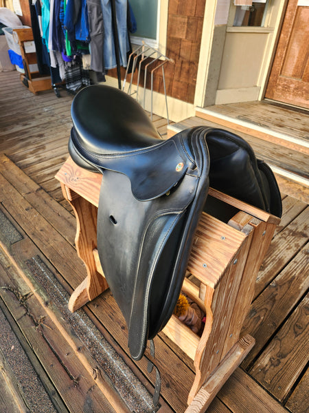 17.5" Karl Niedersuss Olympik Dressage Saddle