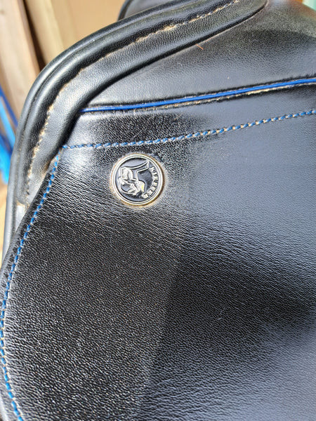 17.5" Kieffer Wall-Street Dressage Saddle