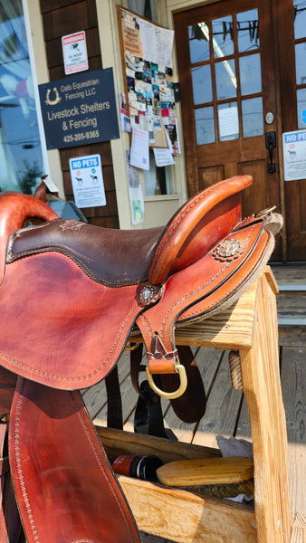 16.5" Tucker T59 Endurance Saddle