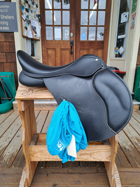 18" Wintec 500 All Purpose Saddle