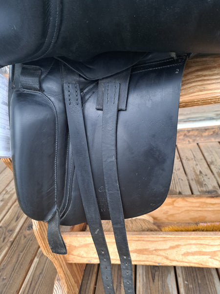 17.5" County Warmblood Dressage Saddle