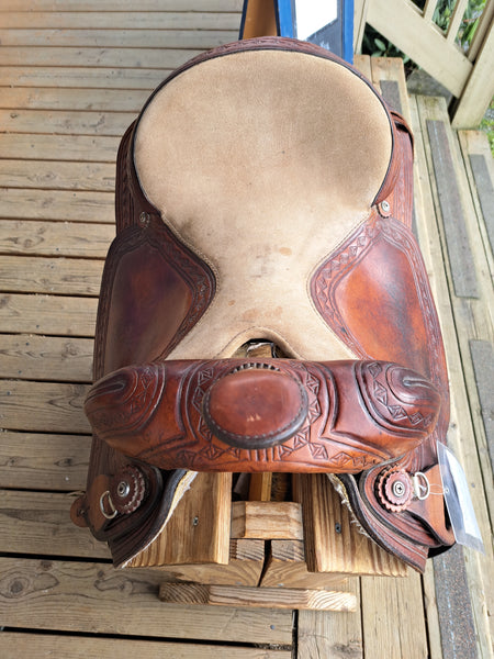 On Trial 16" TexTan Western Trail Saddle