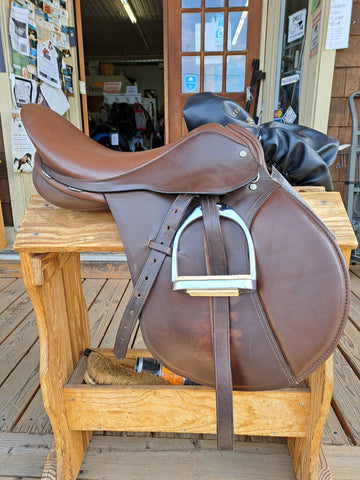 16" Lovatt & Ricketts All Purpose Saddle