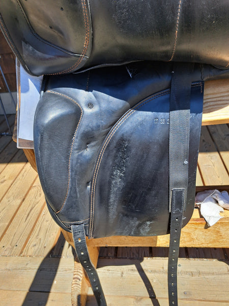 17" Prestige Grand Dressage Saddle