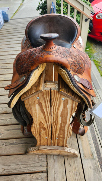 15.5" Ranchers Choice All Around Saddle
