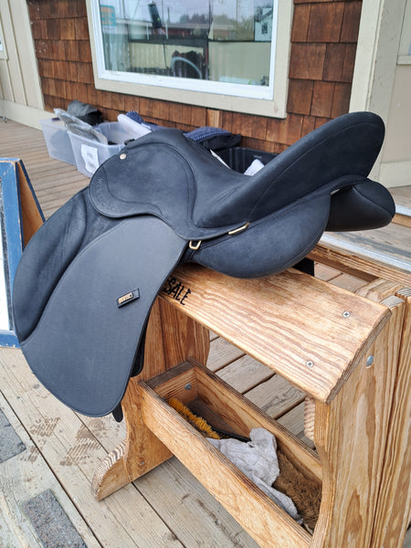 18" Wintec 2000 All Purpose English Saddle