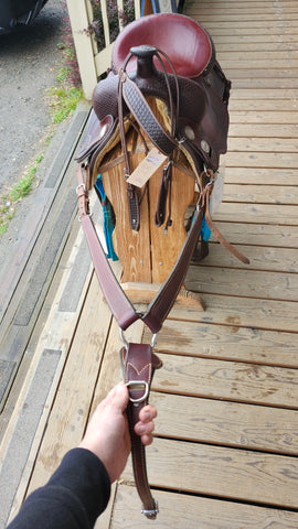 ON TRIAL 16" Crates Western Trail Saddle Package