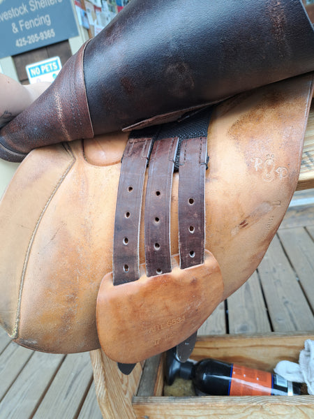 17.5" Collegiate Ruiz Diaz All Purpose English Saddle