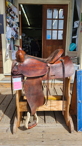 16" Simco Western saddle