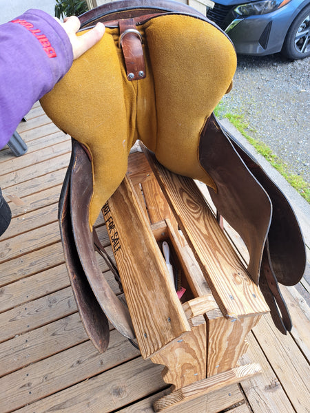 13.5" Australian Stockman Saddle