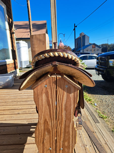 ON TRIAL 16" Master Saddles Barrel All Around Saddle