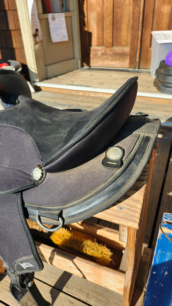 14" Abetta Original Round Skirt Synthetic Western Saddle