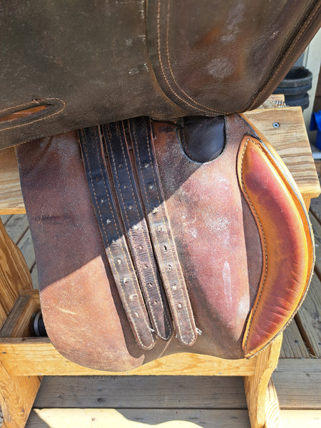17" Crosby All Purpose Saddle