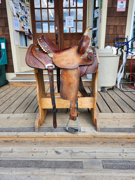 Double J Lynn McKenzie Barrel Saddle