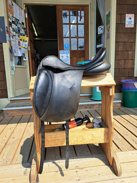 18.5" Custom Saddlery VLX Dressage Saddle