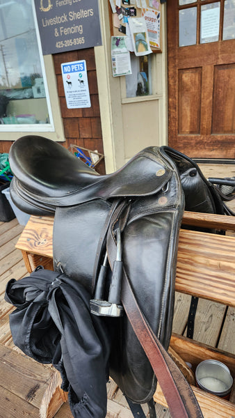 18" Prestige Dressage 2000 Dressage Saddle