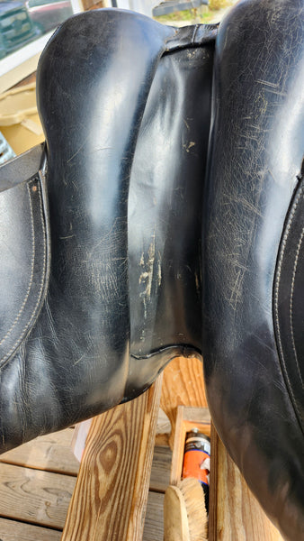 17.5" Albion Style Dressage Saddle