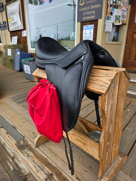 17" Equipe Glamour Ecarbon Dressage Saddle