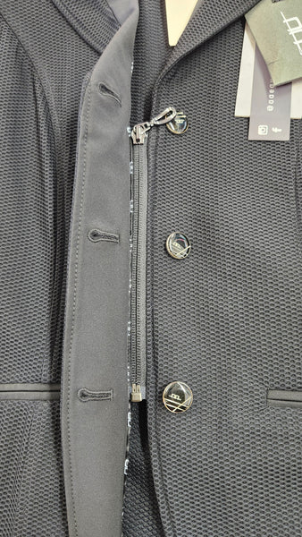 Small  Alessandro Albanese Motion lite Show Coat