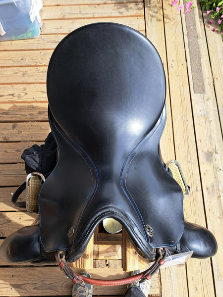17.5" Kieffer Wall-Street Dressage Saddle