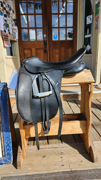 18" Anky Dressage Saddle