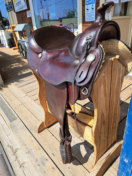 15" Circle Y Arabian Round Skirt Western Trail Saddle