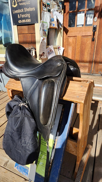 ON TRIAL 17.5" Fairfax MDG Monoflap Dressage saddle