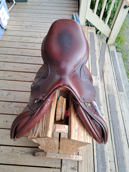 18" Prestige Meredith Close Contact Saddle