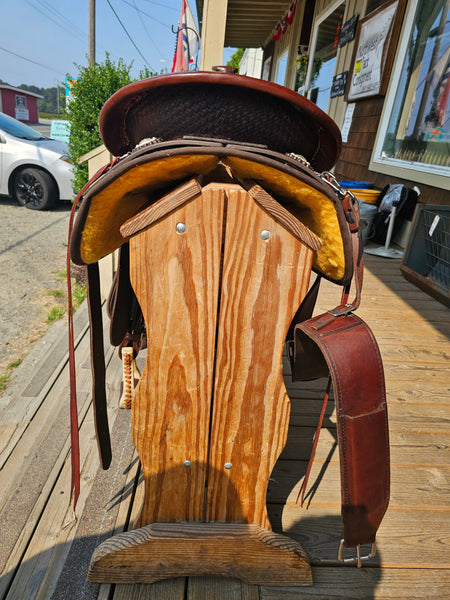 16" Crates Western Cordura Trail Saddle