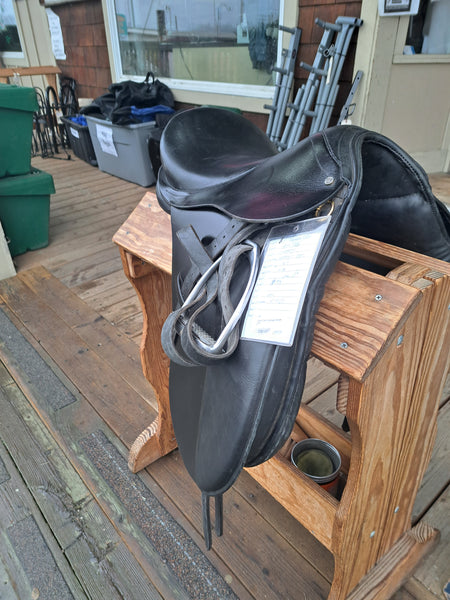 16.5" Paris Tack Dressage Saddle