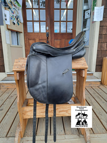 17.5" Albion Platinum Dressage Saddle