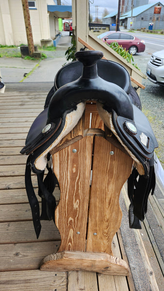 ON TRIAL 15.5" Big Horn Synthetic Arabian Saddle