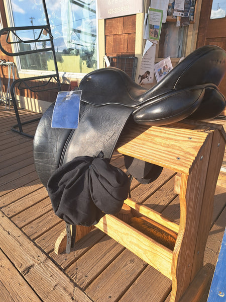 18.5" M. Toulouse Aachen Dressage Saddle