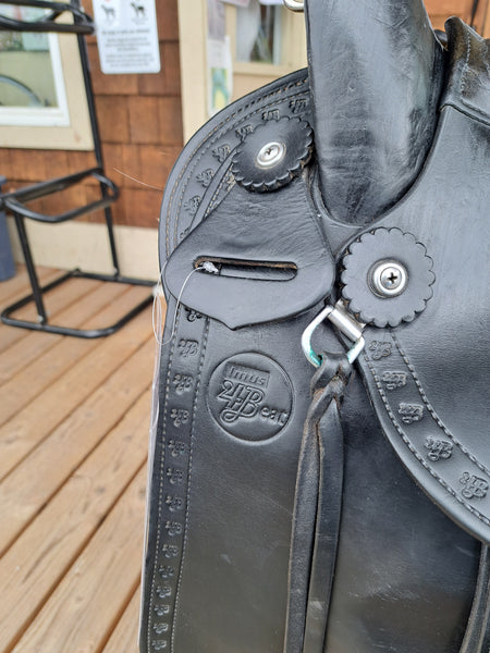 16" Imus 4Beat Endurance Saddle