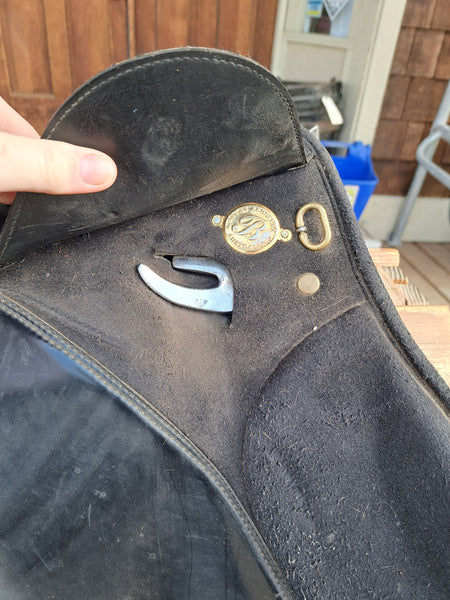 18" Wintec All Purpose Saddle
