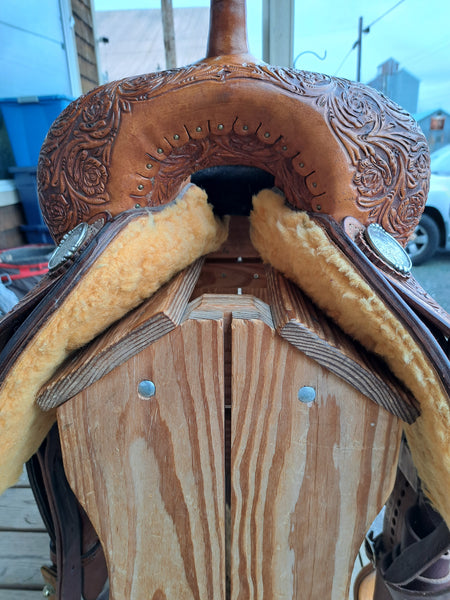 17" Equine Oasis Tim Bauer Reining Saddle