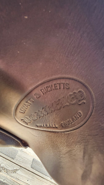 18" Lovatt & Ricketts Berkeley Dressage Saddle