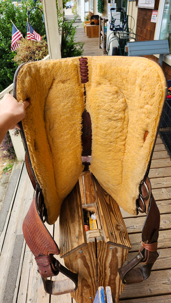 15.5" Crates Western Equitation Show Saddle