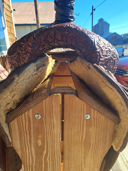15.5" Masters All Around Roping Saddle
