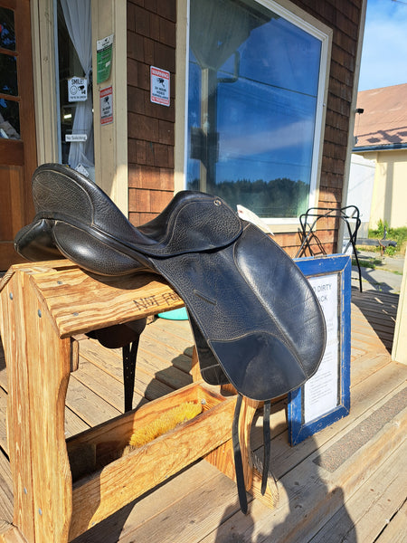 17" Bates Isabell Werth Dressage Saddle
