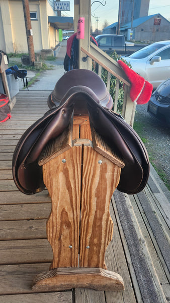 18" Antares Contact Jumping Saddle