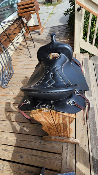17" Tennessee Saddlery Johnny Cash Gaited Western Trail Saddle