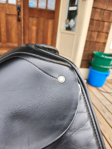 18.5" Schleese Infinity Dressage Saddle