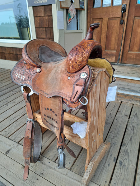 14" Corriente Trophy Barrel Saddle