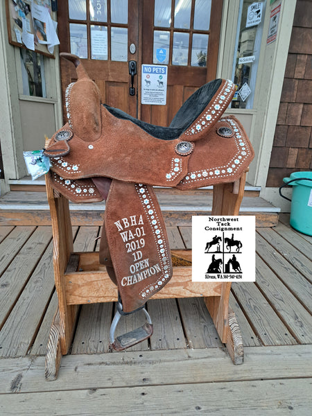 14.5" Master Trophy Barrel Saddle